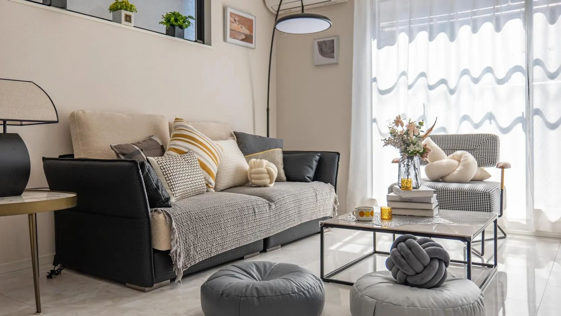 桜の川18 5 Minutes Htsudai Station, 1 Minute Train To Shinjuku, 120㎡ Villa, Four Bedrooms Tokyo Japan
