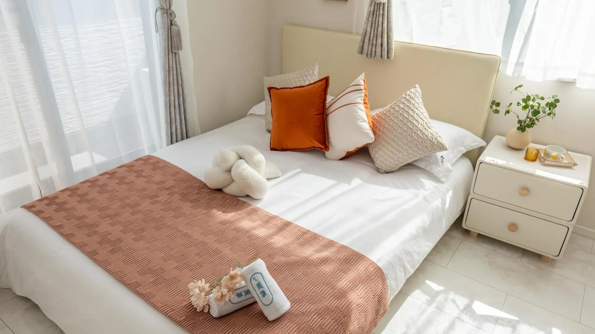 桜の川18 5 Minutes Htsudai Station, 1 Minute Train To Shinjuku, 120㎡ Villa, Four Bedrooms Tokyo Villa