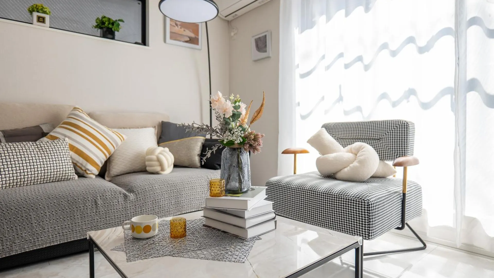 桜の川18 5 Minutes Htsudai Station, 1 Minute Train To Shinjuku, 120㎡ Villa, Four Bedrooms Tokyo