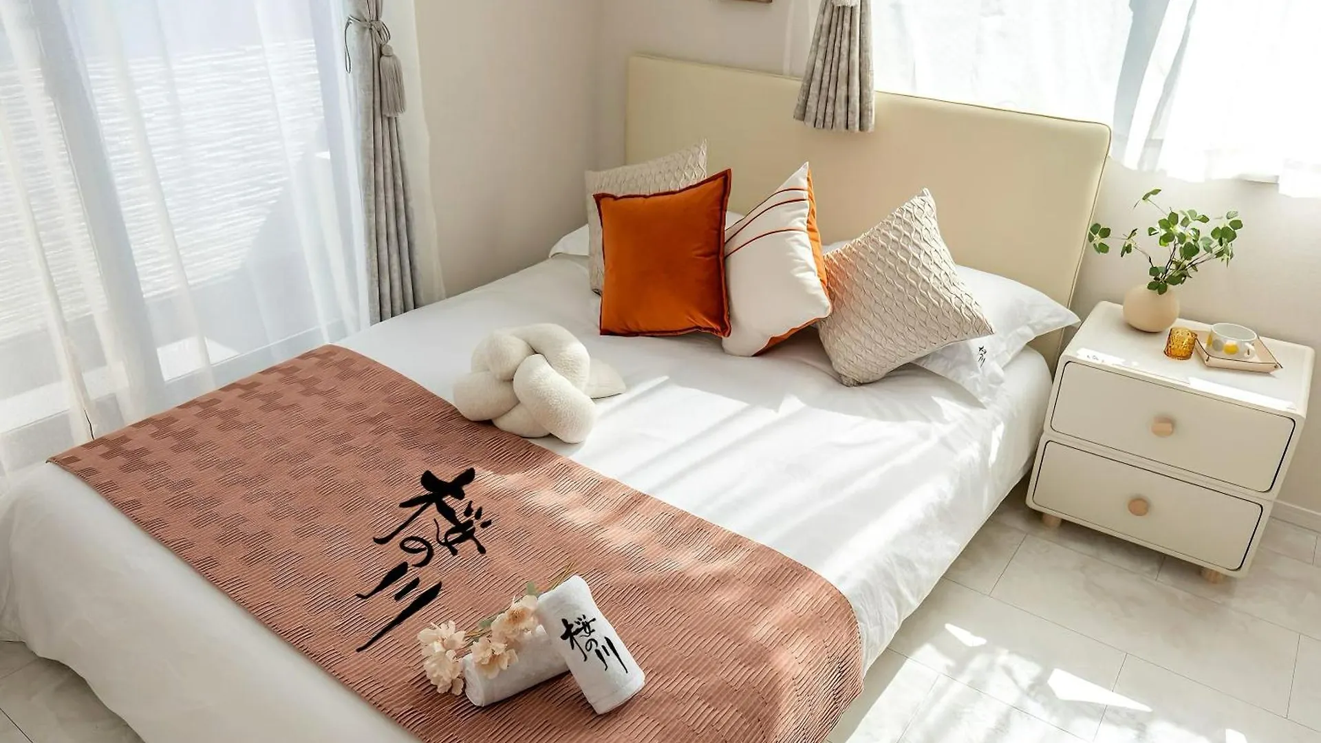 桜の川18 5 Minutes Htsudai Station, 1 Minute Train To Shinjuku, 120㎡ Villa, Four Bedrooms Tokyo