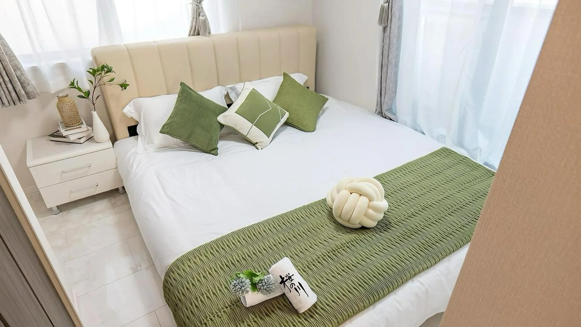 桜の川18 5 Minutes Htsudai Station, 1 Minute Train To Shinjuku, 120㎡ Villa, Four Bedrooms Tokyo Villa
